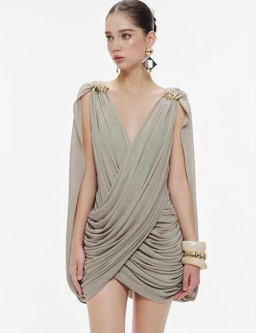 The Aurelia Drape Mini