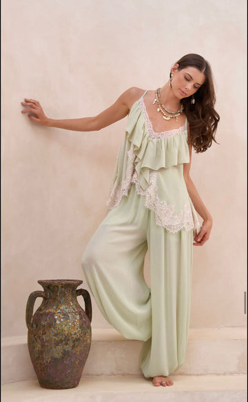 Serenity Ruffle Ensemble